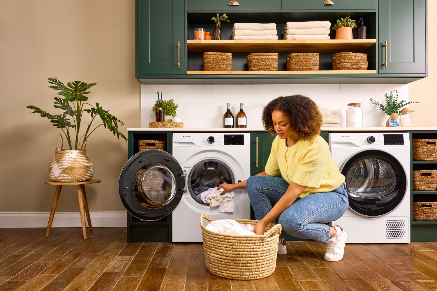 10 Hotpoint WashingMachine Product