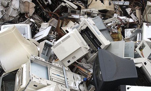 TV-loving Brits slow to recycle old sets