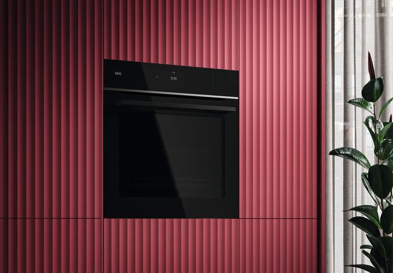 AEG launches dynamic new kitchen range with striking design and advanced technology