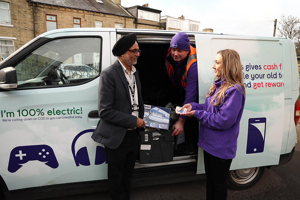 Currys helps consumers recycle old electricals with new door-to-door collection service