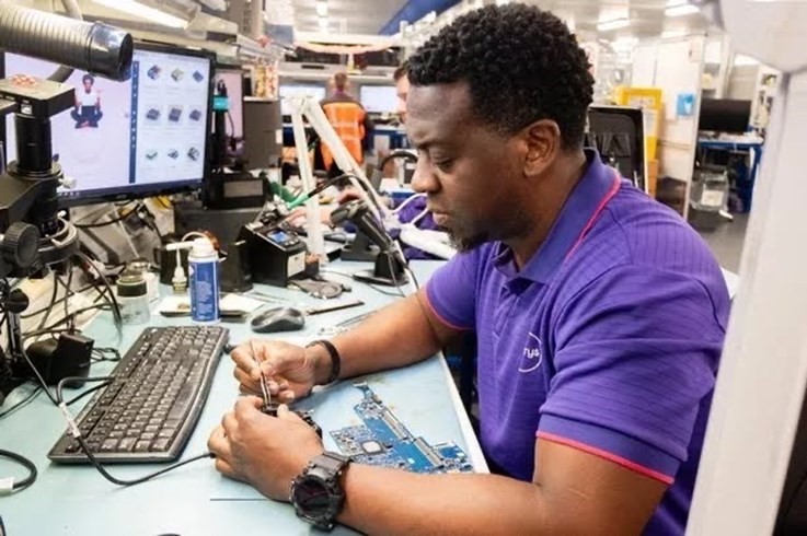 Currys: ‘2024 marks the end of throwaway culture’