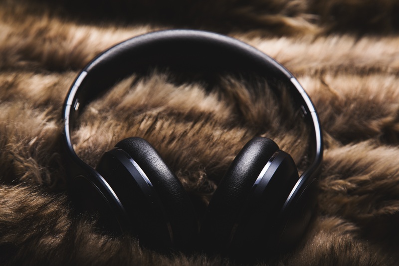 Global luxury audio market set for 7% CAGR says Futuresource Consulting