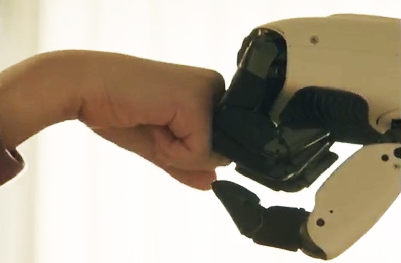 LG to showcase new home robot at CES 2026