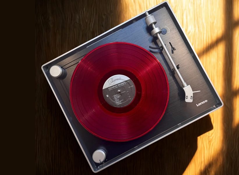 Lenco reveals L-455BK record player at Munich High-End 2025