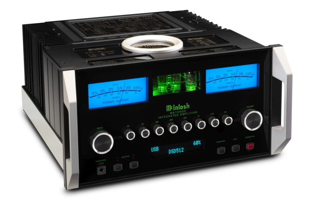 McIntosh New Integrated Amplifier 1