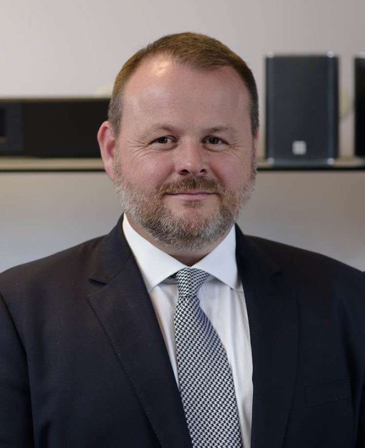 Owen Watters leaves Roberts Radio