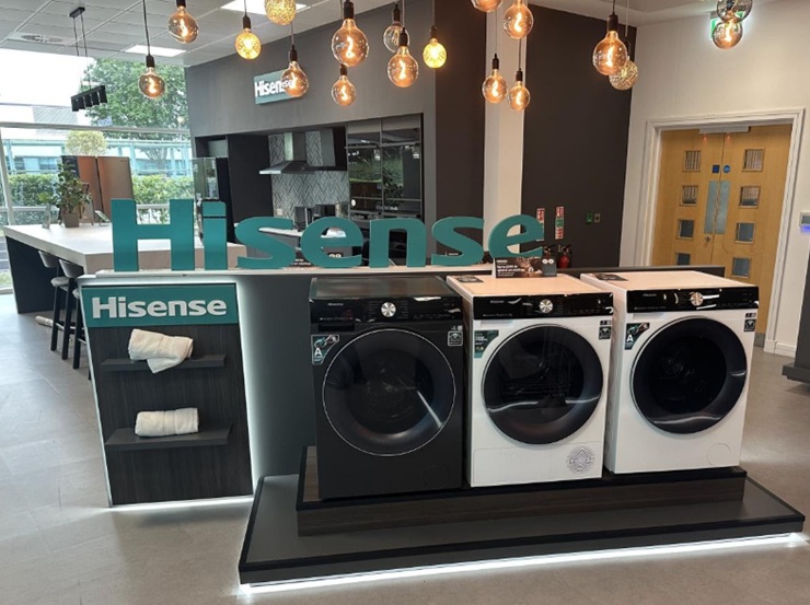 Swift introduces Hisense to Sirius Approved Members