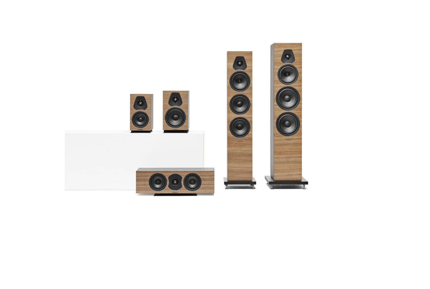 Sonus faber adds two new speakers to Lumina collection